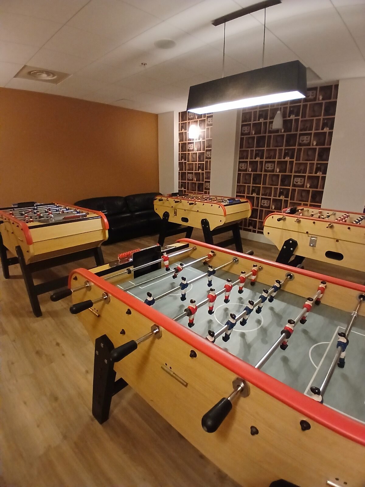 Salle de jeux intérieure du campus ABC